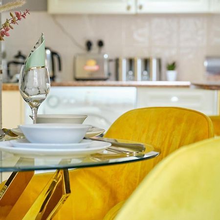 Stylish 2 Bedroom In Clifton - Garden 布里斯托 外观 照片