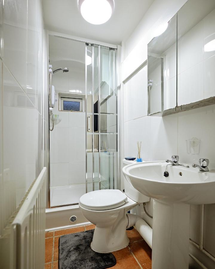 Stylish 2 Bedroom In Clifton - Garden 布里斯托 外观 照片