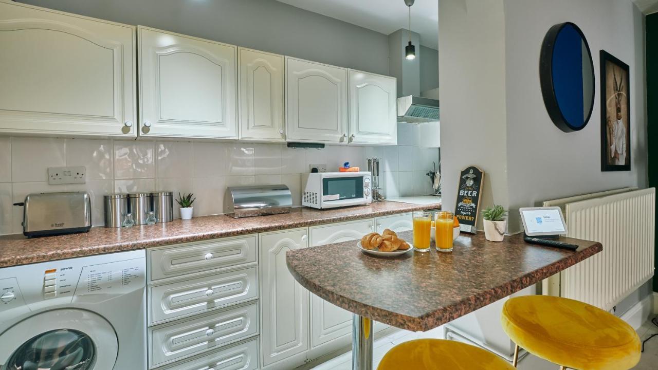 Stylish 2 Bedroom In Clifton - Garden 布里斯托 外观 照片